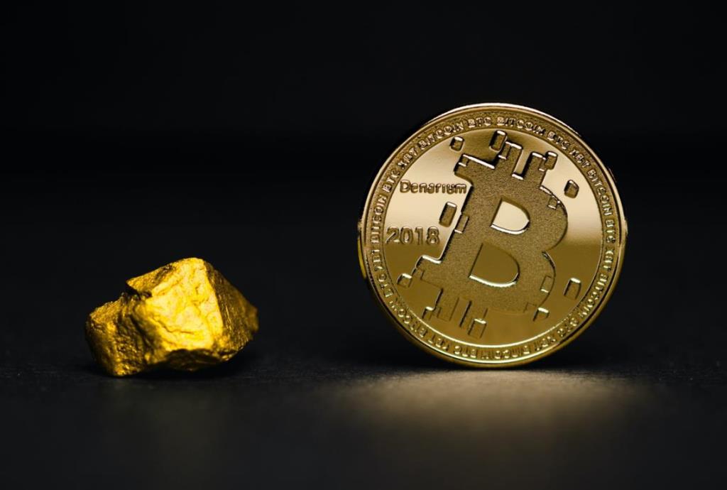 ارز دیجیتال بخریم یا طلا